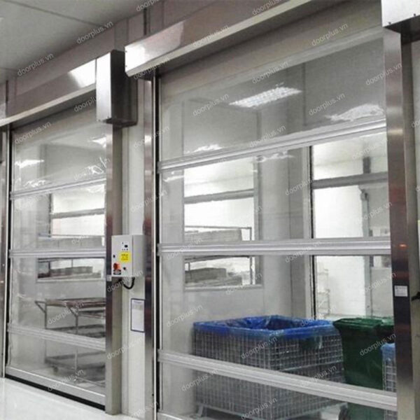 cua-cuon-nhanh-trong-suot-transparent-pvc-curtain-high-speed-door-door-plus-nguyen-phat-11