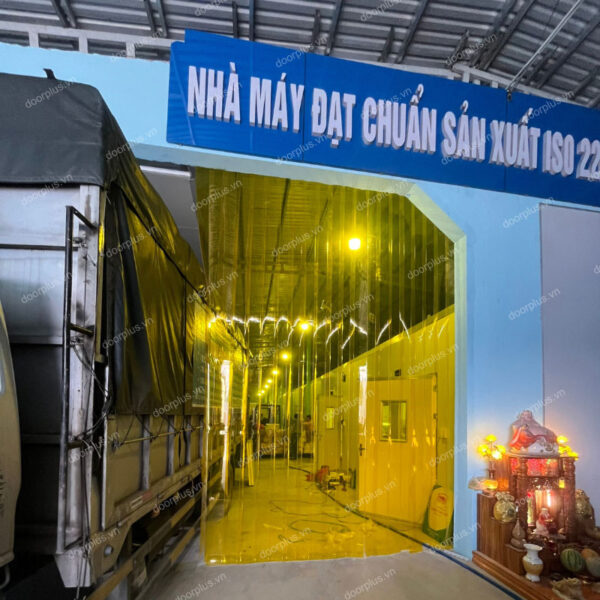 rem-ngan-lanh-dieu-hoa-pvc-door-plus-nguyen-phat-9